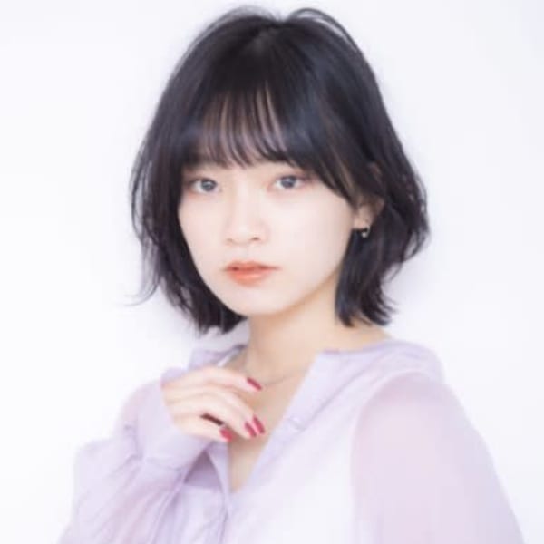 黒髪ひし形外ハネボブ30代40代ウルフカット梅が丘