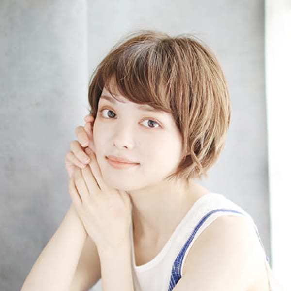 ふんわりニュアンスカールショート