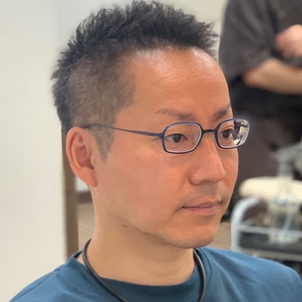 スッキリ、爽やか短髪スタイル