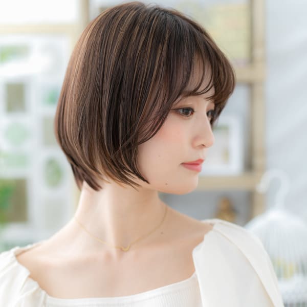 シースルーバング小顔前下がりボブショート ことりベージュ