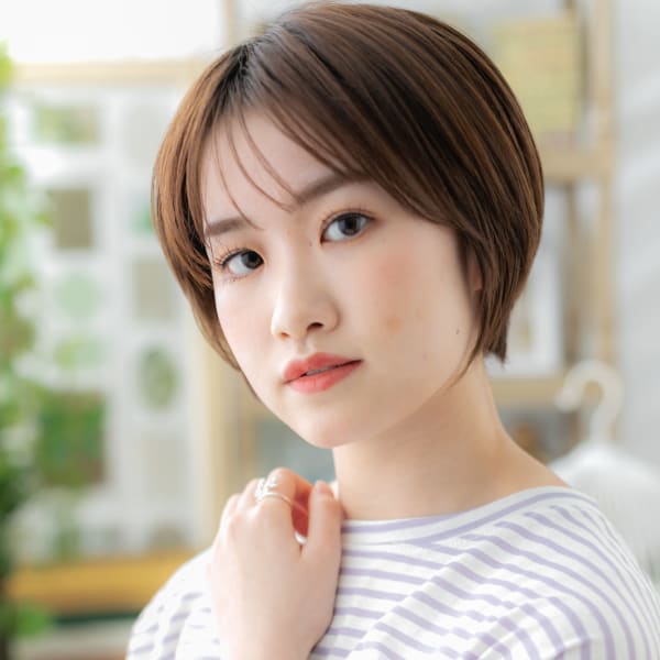 大人かわいい小顔ナチュラルマッシュショートグレージュアッシュ