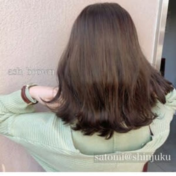 【W-ワット-原宿店】爽やか×柔らか＝グレージュ