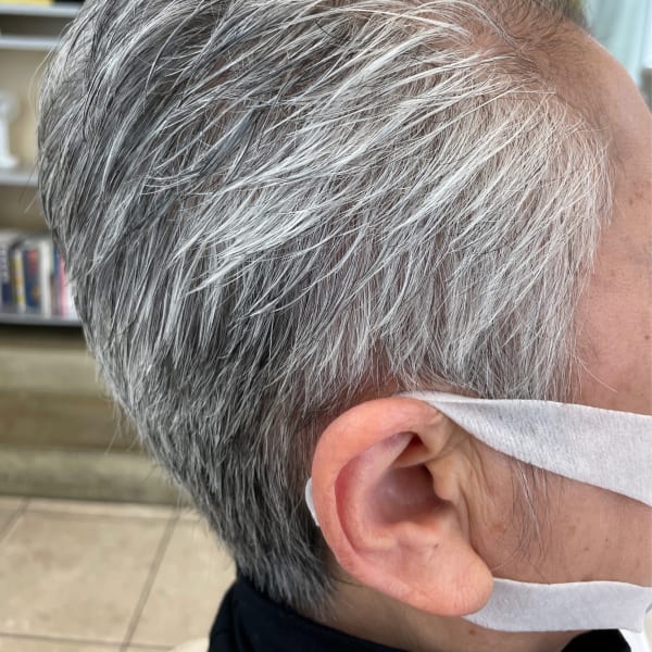 ベリーショート　ポイントカラー