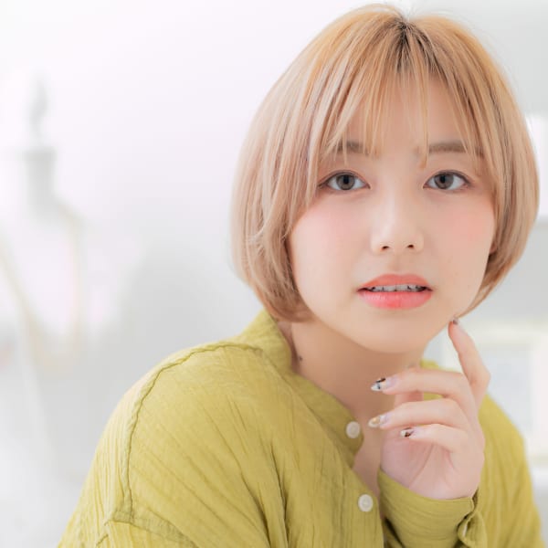 ホワイトラベンダー外国人風マッシュウルフ ボブショート