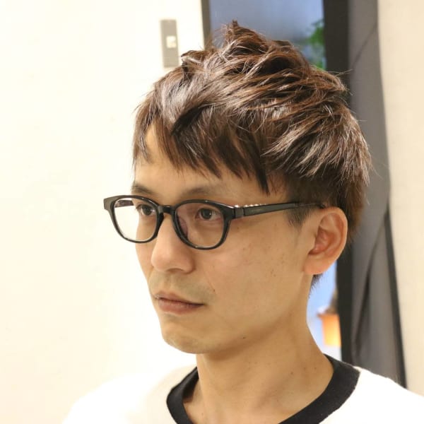 ツーブロックショートスタイル