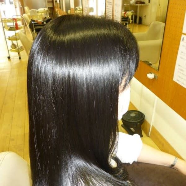 毛質改善ピコ酸熱カラートリートメント