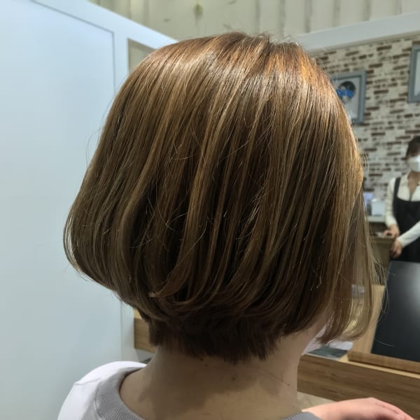 丸みショートボブ