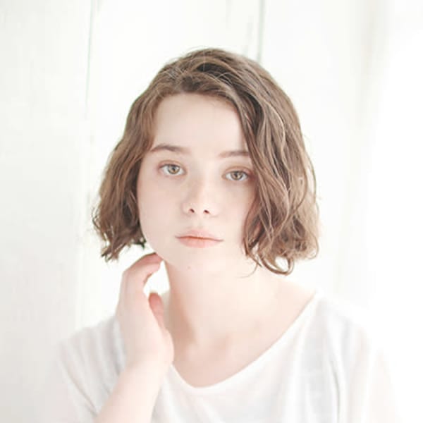 ボブふわくしゅウェービースタイル|LUXIA