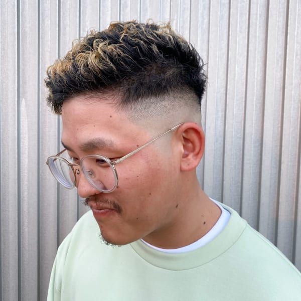 10代20代スキンフェードカット