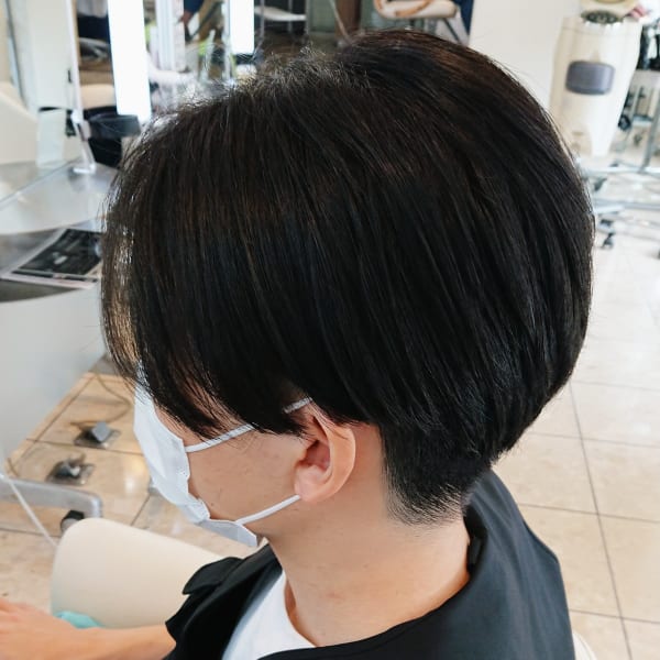 メンズセンターパートスタイル