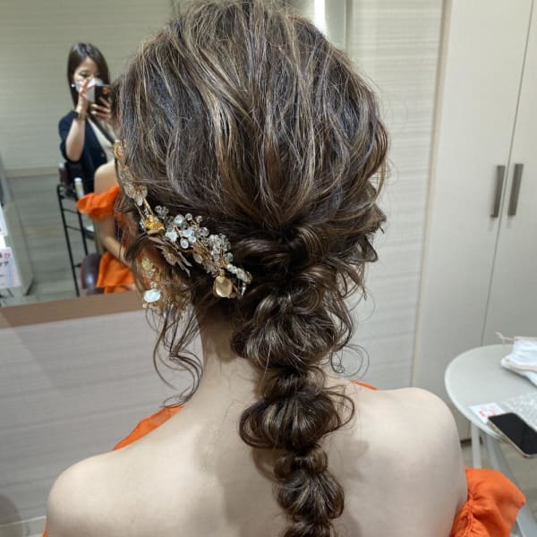 ブライダルヘアメイク