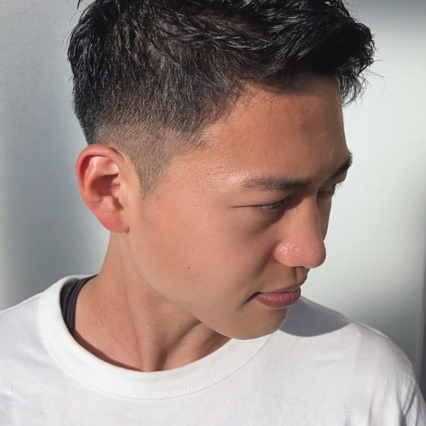 爽やかアップバングショート