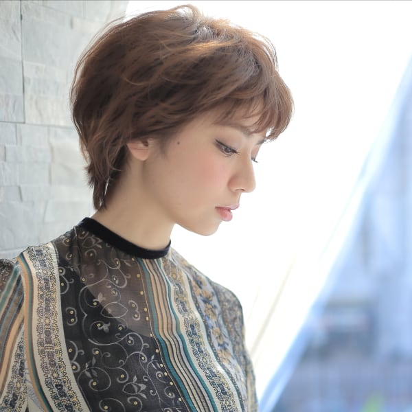 40代50代オススメ美人度アップ!くびれ小顔ショート