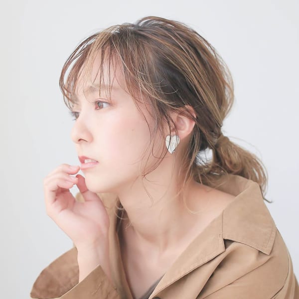 オフィス女子アレンジ　こなれローポニ