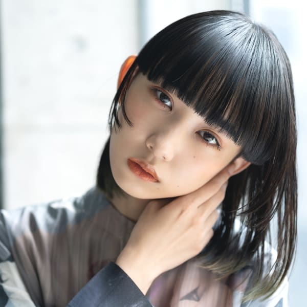 スーパーワイドバング×姫カット×裾カラーでおしゃれモードボブ