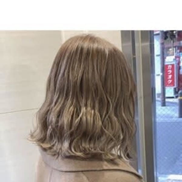 【ミルキーベージュ】W-ワット-原宿店