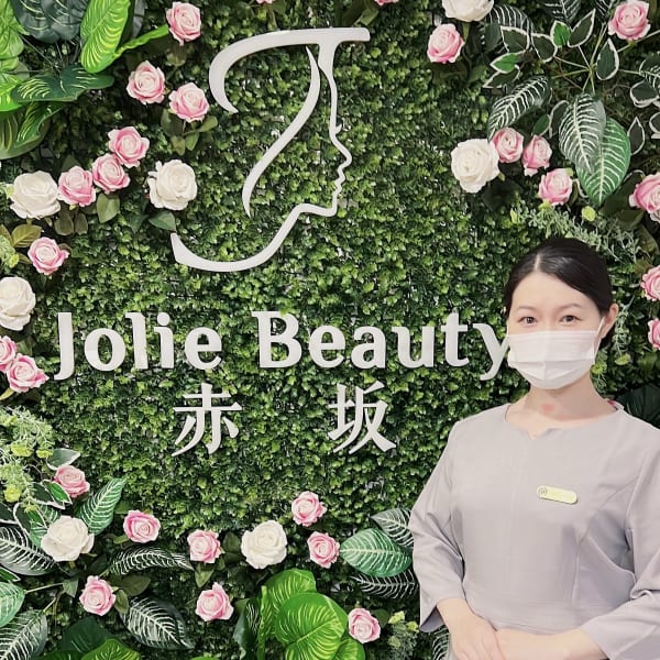 Jolie Beauty 赤坂【ジュリエ ビューティ アカサカ】のスタッフ紹介。オダニ　ユナ