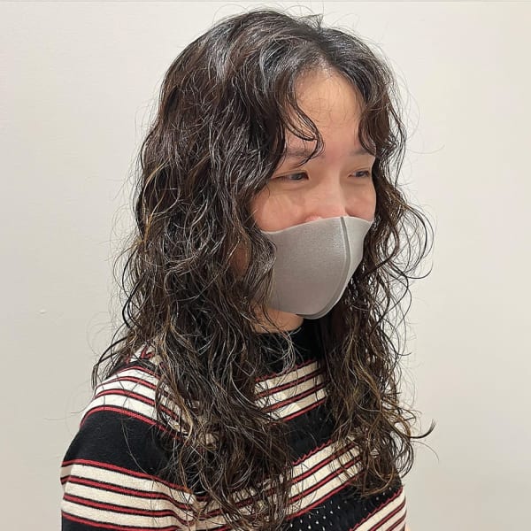 リッジウェーブヘア　【池袋美容室　uchla】