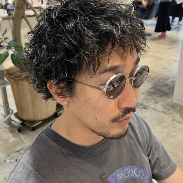 コンマヘア/センターパート/ツイストスパイラル