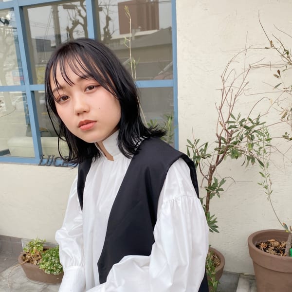 鎖骨ライン切りっぱなしカット|LUCE for hair.
