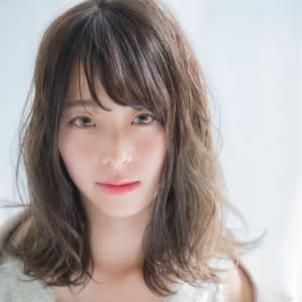 大学生、OL人気ヘア　ゆるふわロブ|grace by neo live 大倉山店