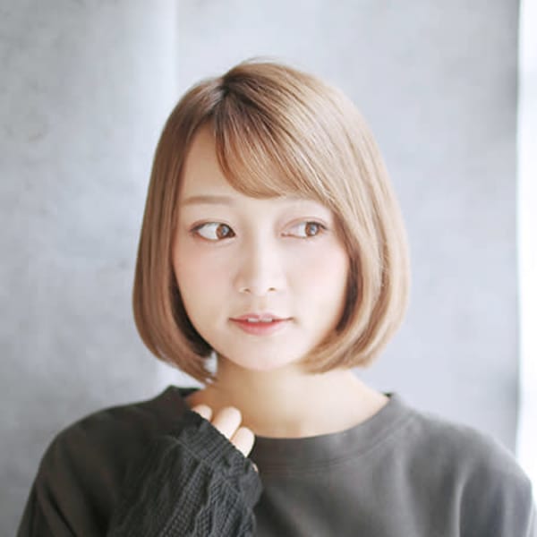 20代30代40代　ハイトーン艶々ボブ【枚方】