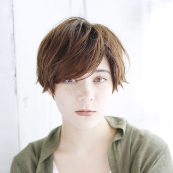 20代30代40代　記憶に残る小顔ショート【枚方】