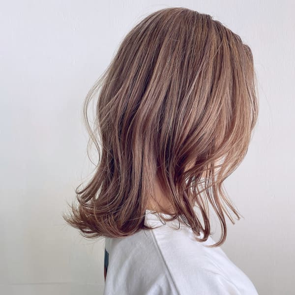 髪に動きや透明感が欲しい方にオススメミディアムヘア|LOVEST KYOTO