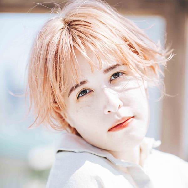 透け感ショート