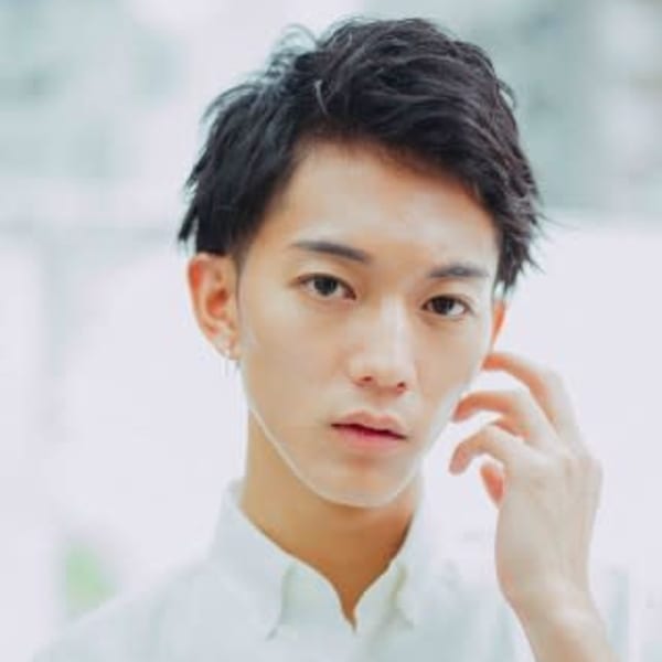 かりあげないアップバングスタイル