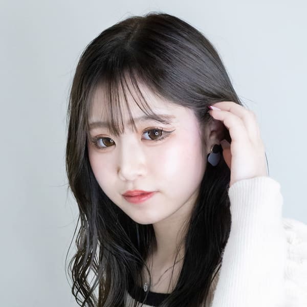 ダークブラウン