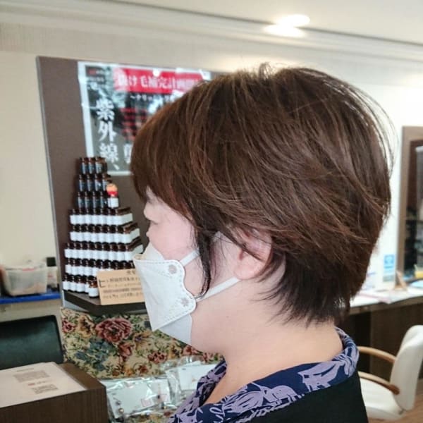 ショートボブ