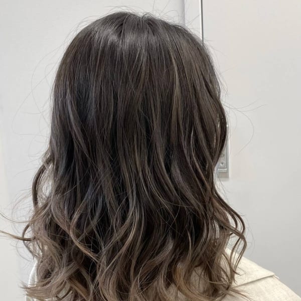 オリーブアッシュ