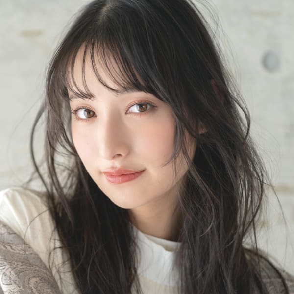 【emu井上信洋】ニュアンスパーマで大人かわいいゆるロング