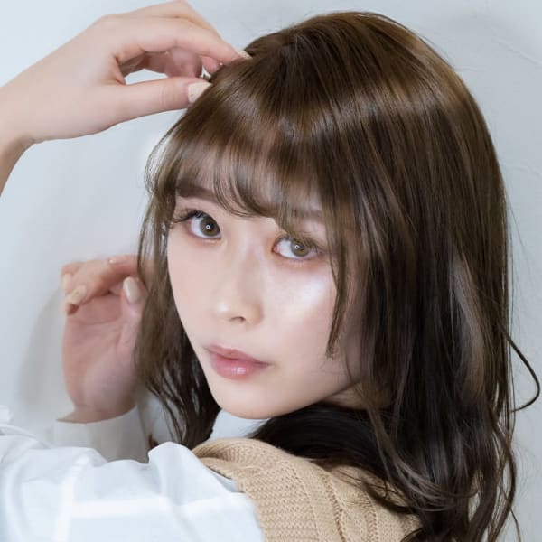 ウォームブラウン