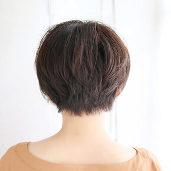 20代30代40代 モードに転換黒髪ショート【枚方】