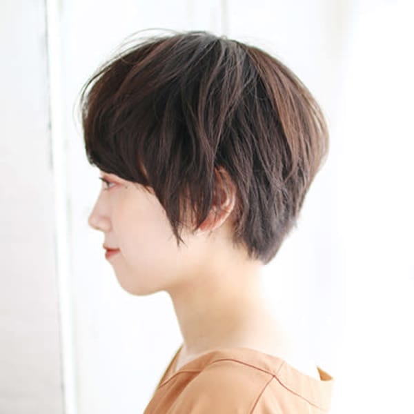 20代30代40代 モードに転換黒髪ショート【枚方】