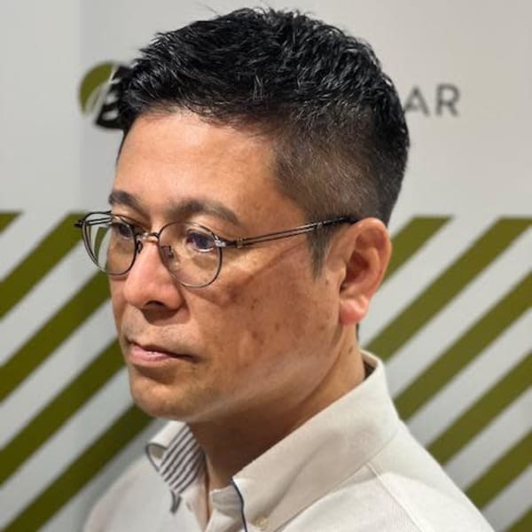 大人の刈り上げスタイル