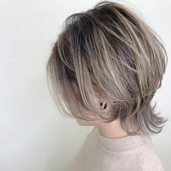 ☆ライトグレージュ×小顔ネオウルフ　デザインカラーローライト