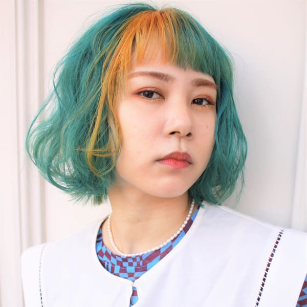 ターコイズブルーオレンジデザイン