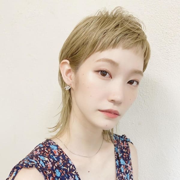 前髪短め大人ショートウルフ20代30代40代表参道