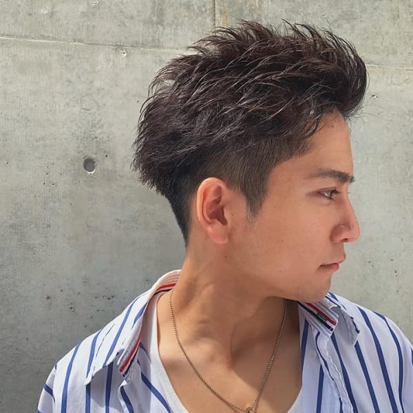 ワイルドアップバング かき上げヘア ワイルドツーブロック