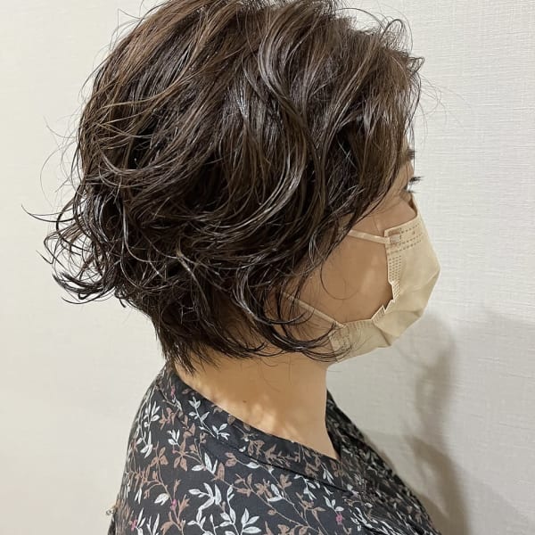大人可愛い20代30代40代ショートボブパーマラフショート