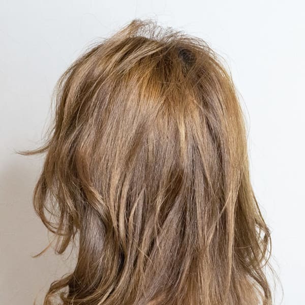 オレンジベージュ