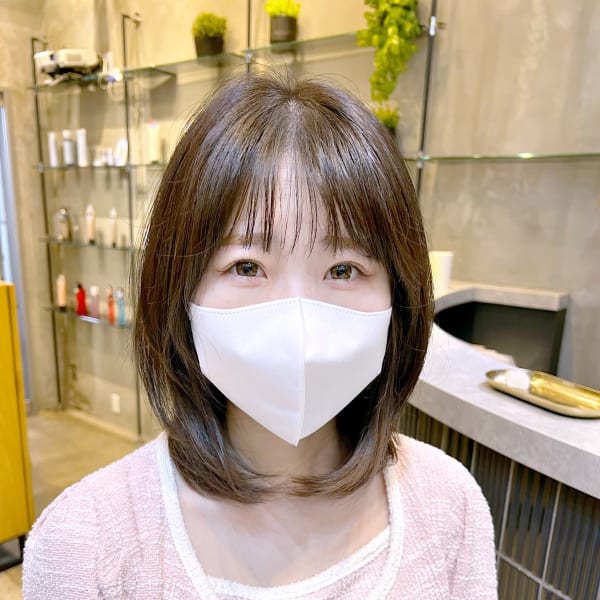 内巻きレイヤーボブ　