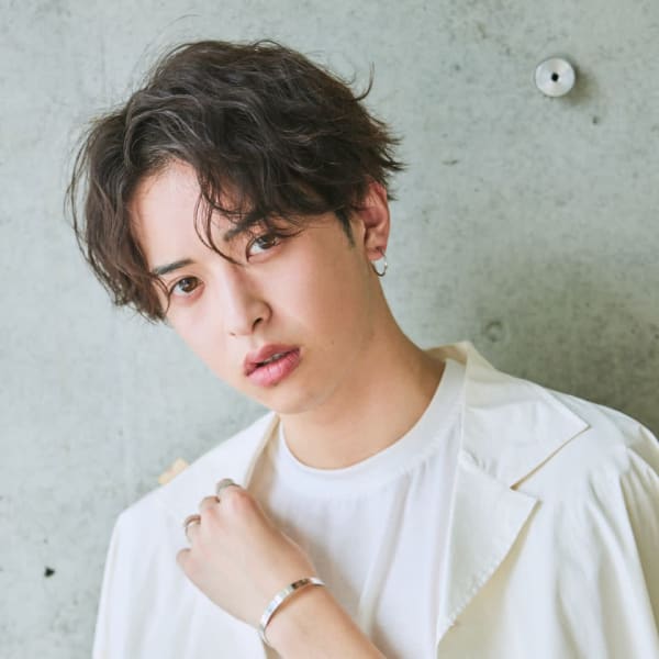 スパイラルウェーブセンターパート|little×esta 大名