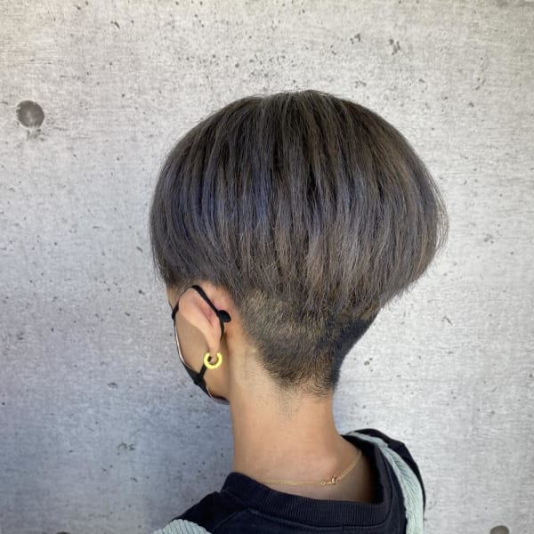 刈り上げショートxシルバー