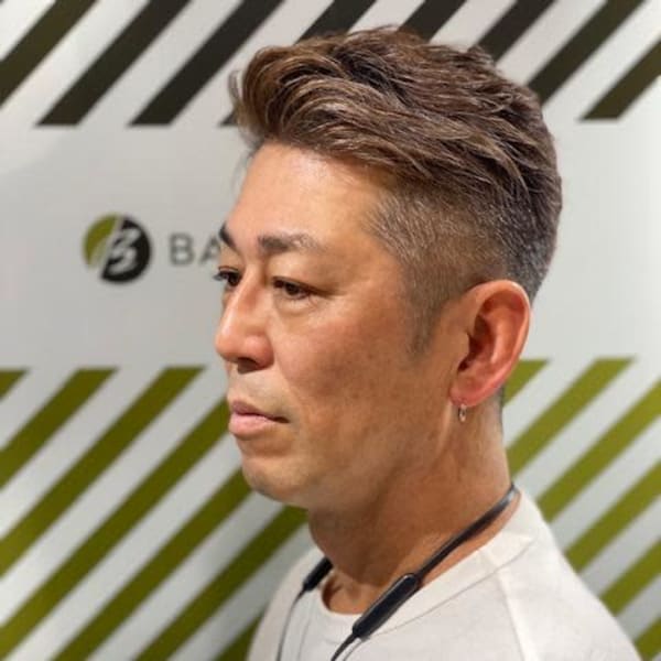 大人の刈り上げスタイル