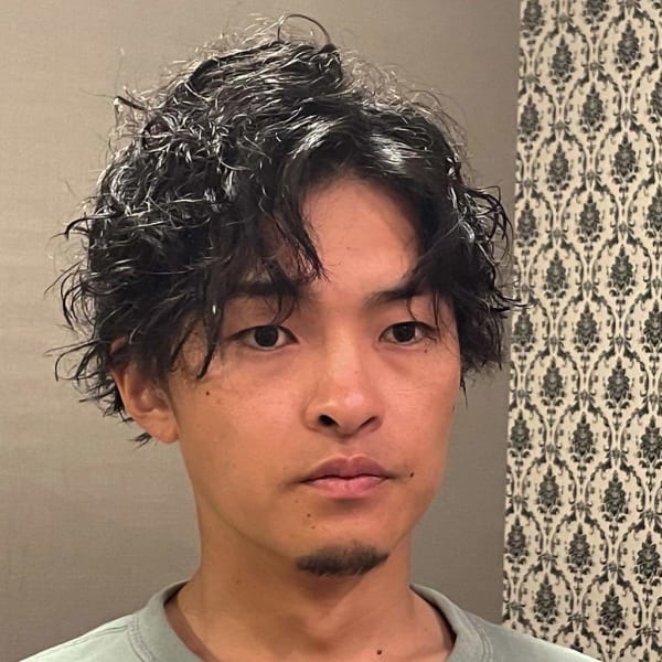 メンズスパイラルパーマ|【メンズヘアサロン】SiGN