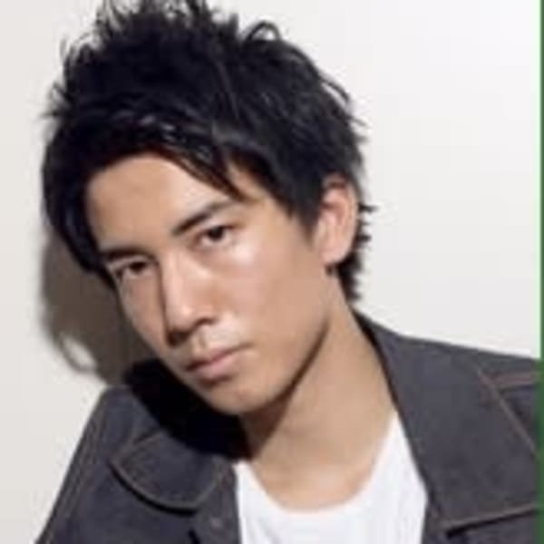 ナチュラル2ブロックスキンフェード